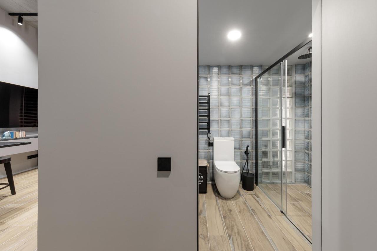 Ivis House Modern Apartment In Vilnius Old Town With Balcony Ngoại thất bức ảnh