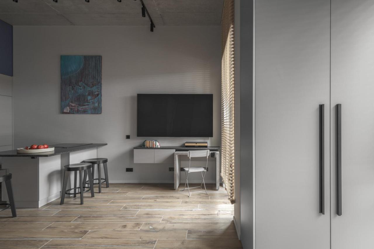 Ivis House Modern Apartment In Vilnius Old Town With Balcony Ngoại thất bức ảnh