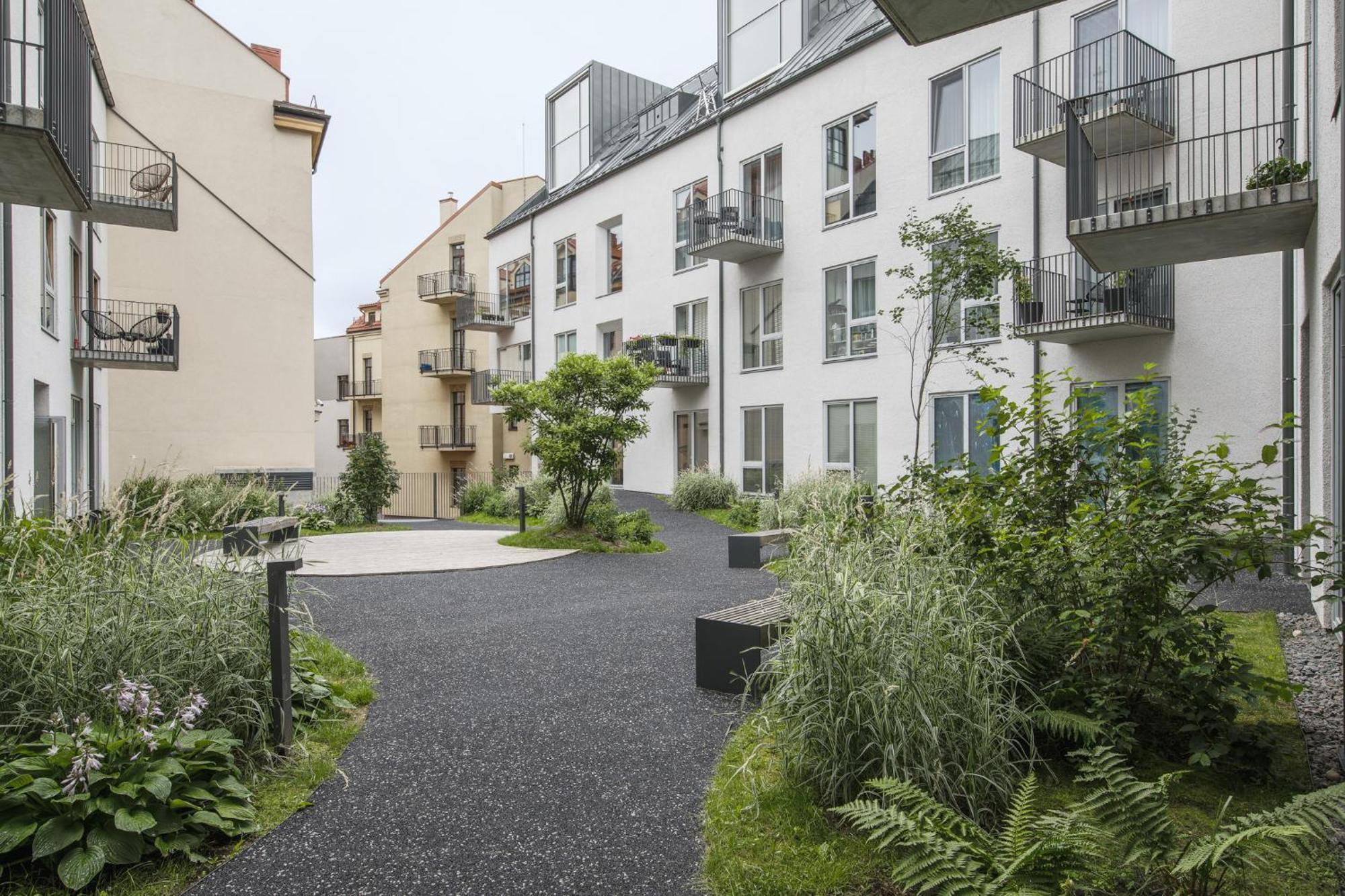 Ivis House Modern Apartment In Vilnius Old Town With Balcony Ngoại thất bức ảnh