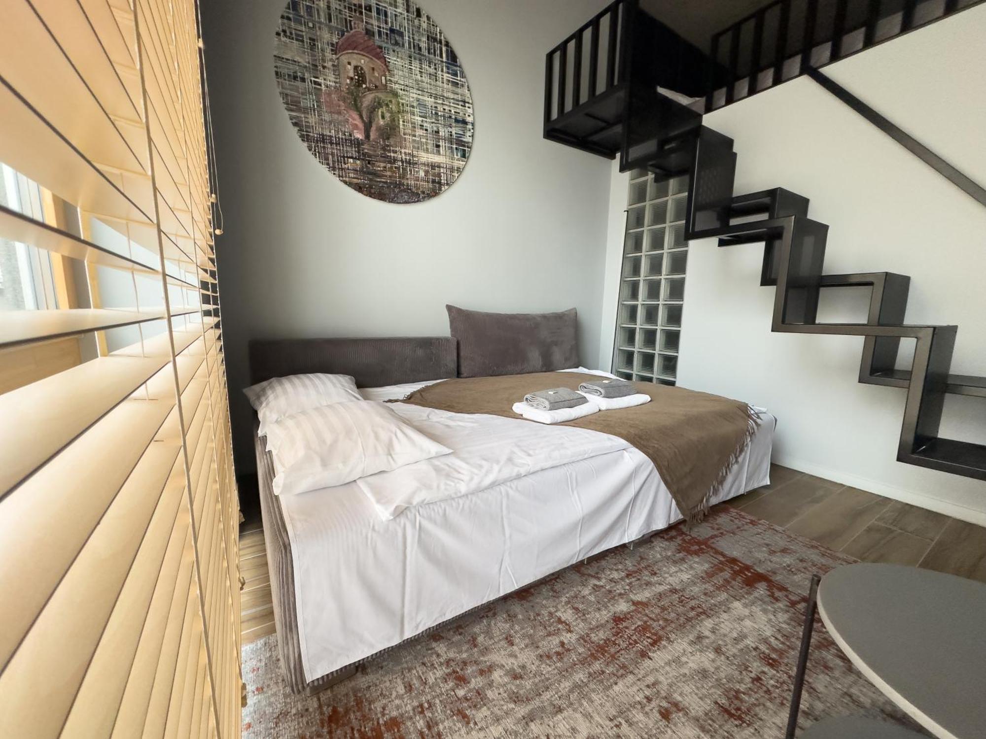 Ivis House Modern Apartment In Vilnius Old Town With Balcony Ngoại thất bức ảnh